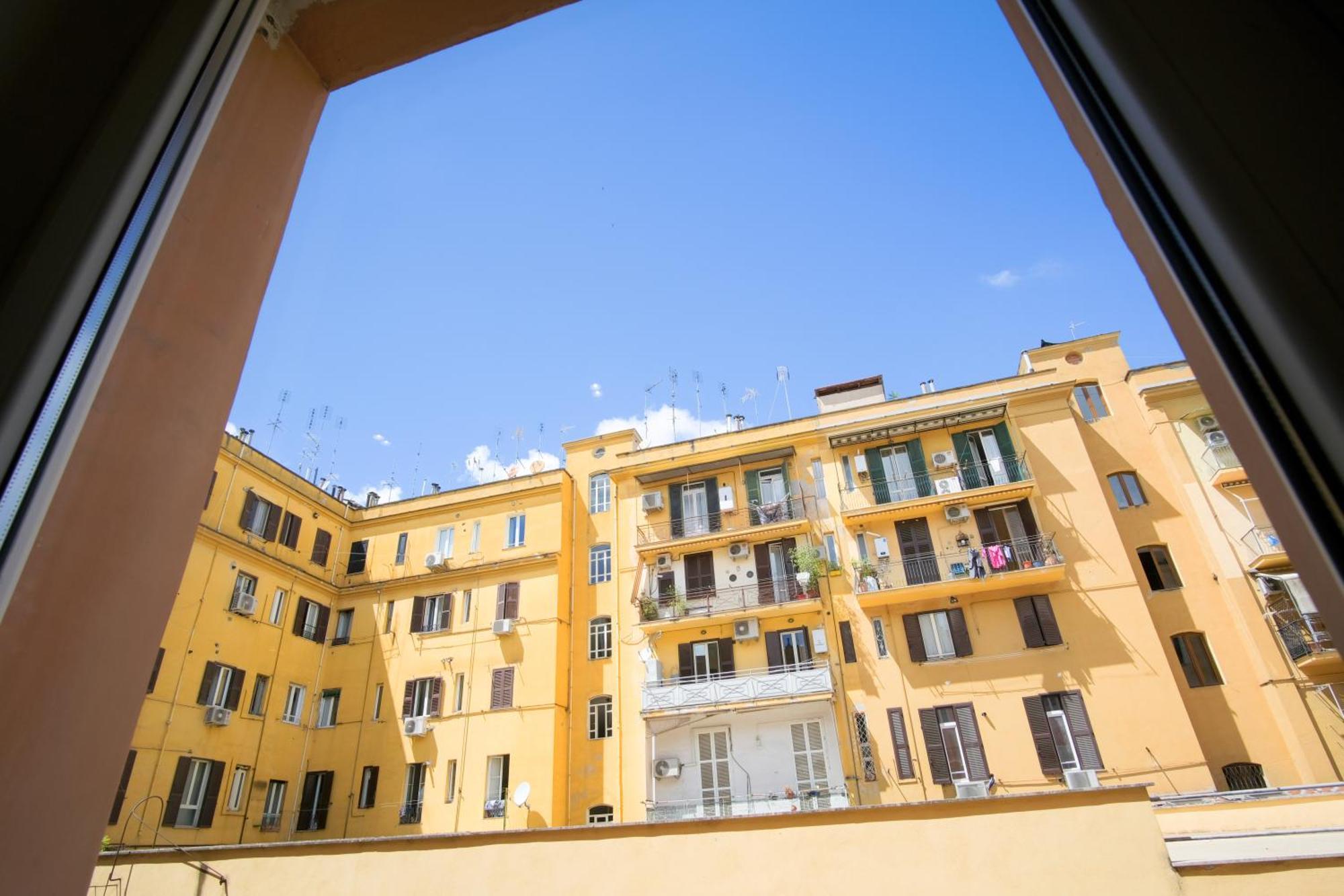 Elegantis Doris Suite Apartment - One Minute Walk To Vatican Museums, Rome